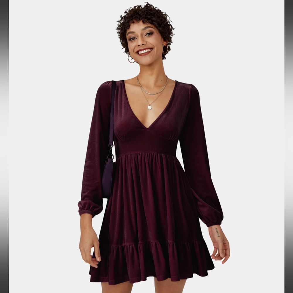 NWT HALARA velvet purple velvet v neck dress